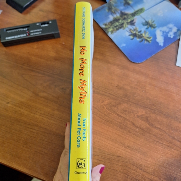 BOOK "NO MORE MYTHS" PET GUIDE - Picture 7 of 7